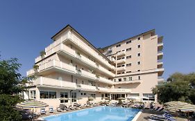Hotel Man
